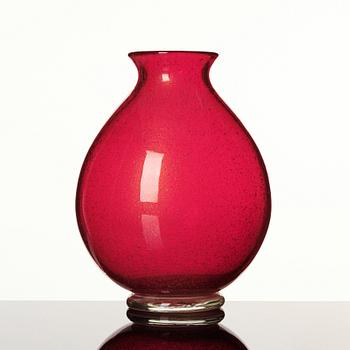 Flavio Poli, an 'a Bollicine' glass vase, Seguso Vetri D'Arte, Murano, Italy 1940-50's.