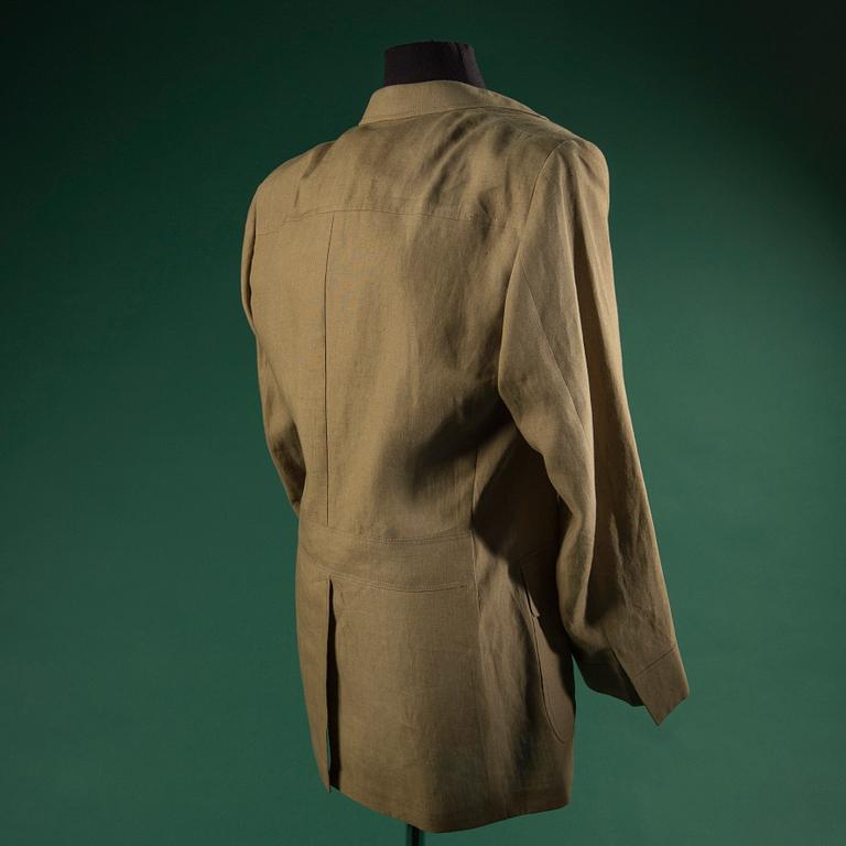 A jacket by CANALI, in size 52.