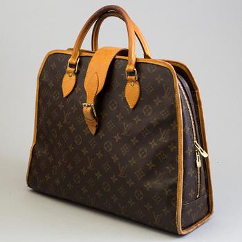 VÄSKA, Louis Vuitton.