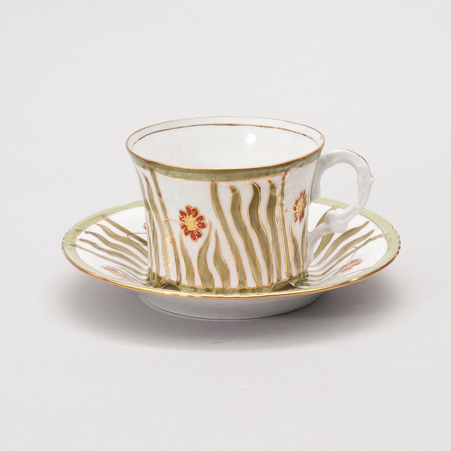 TEKOPPAR, 12 st, porslin, "London" Pfeiffer & Löwenstein, Schlackenwerth, Böhmen, sekelskiftet 1800/1900.