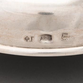 LJUSSTAKAR, ETT PAR. silver, mästarstämpel FG, Warszawa, 1880-90-tal.