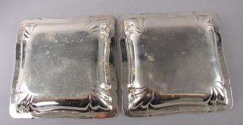 SKÅLFAT, ett par, silver, C G Hallberg, Stockholm 1922, importstämplar.