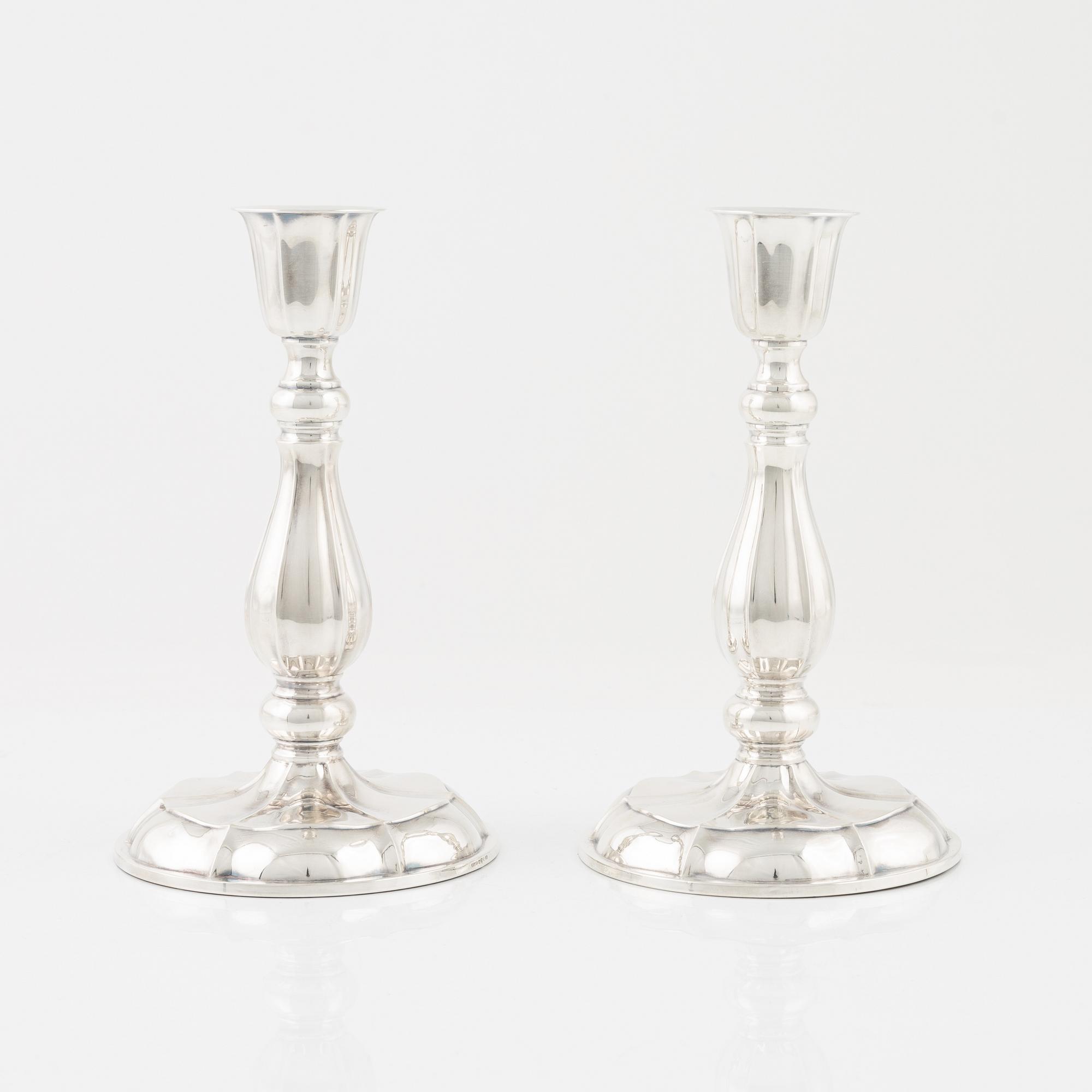 Ljusstakar, ett par, silver, K & EC, Göteborg, 1959.