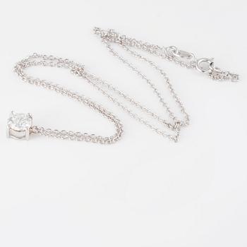 HÄNGE, med briljantslipad diamant 0.72 ct.