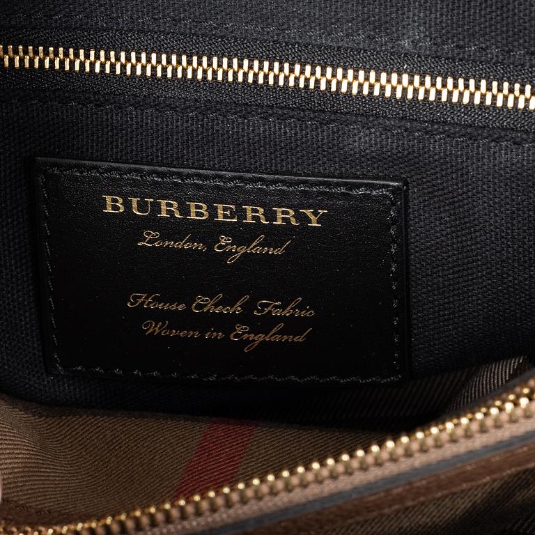 Burberry, väska, "Camberley".
