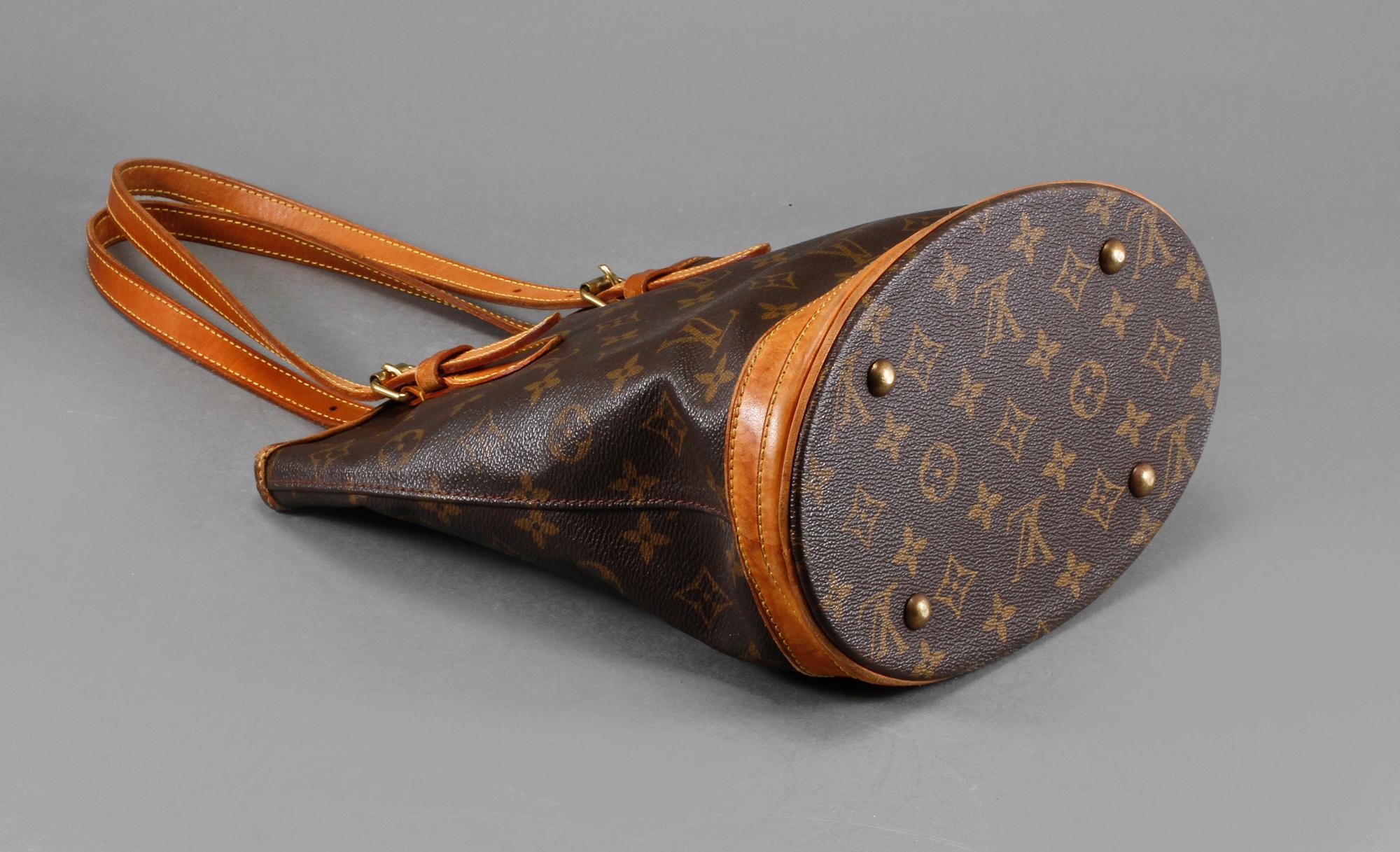 HANDVÄSKA, "Petite Bucket", Louis Vuitton.