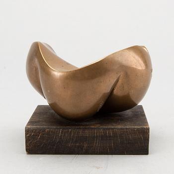 THOMAS NORDBÄCK, a signed and numbered bronze sculpture.