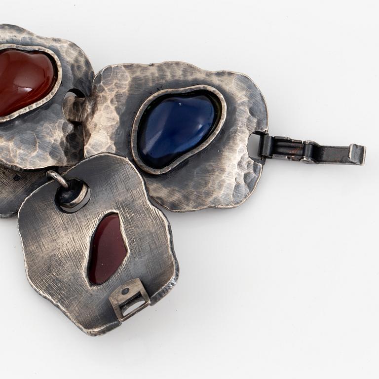 Guy Laroche necklace and bracelet, silver and paste, with box.