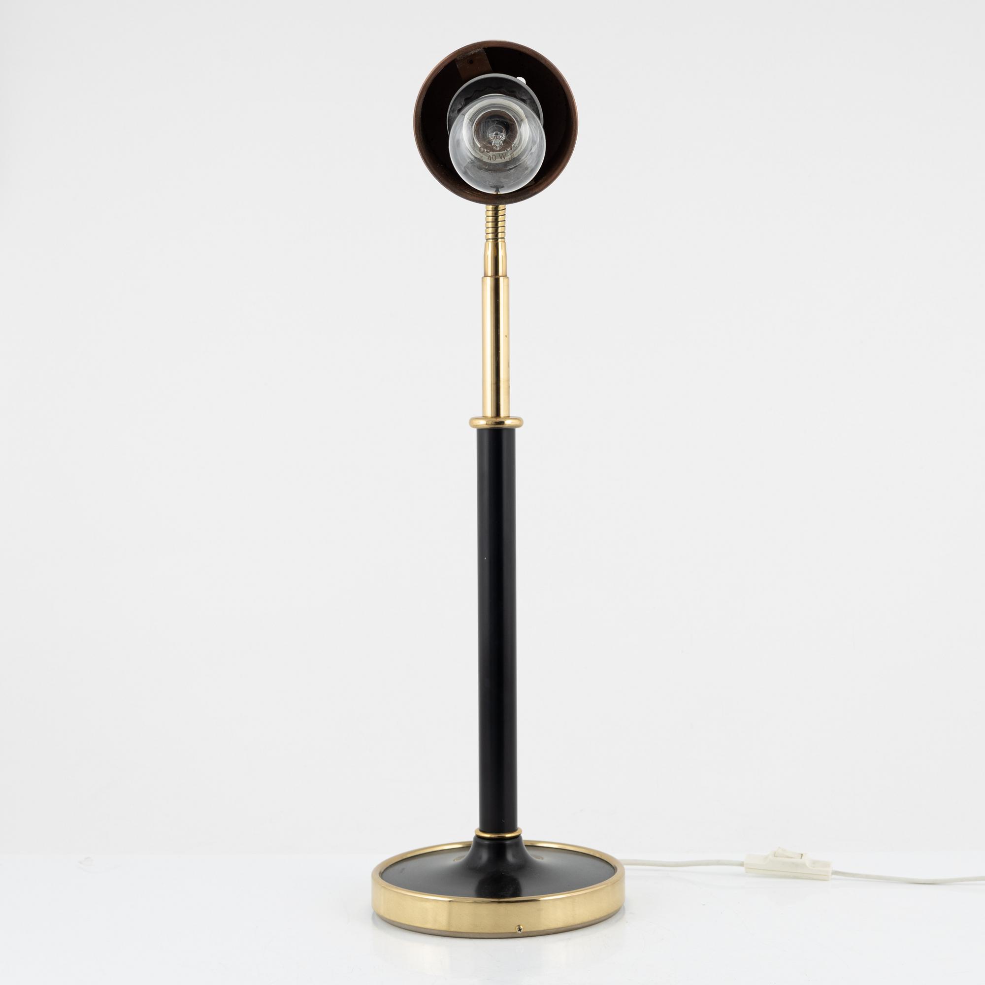 Josef Frank, bordslampa, modell 2434, Firma Svenskt Tenn.