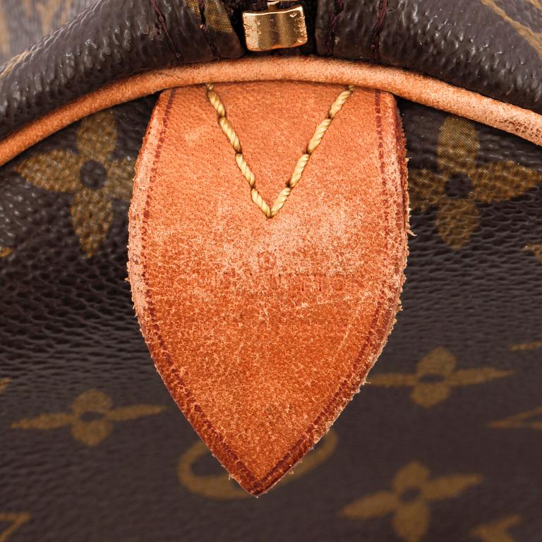 LOUIS VUITTON, a monogram canvas bag, "Keepall 40".
