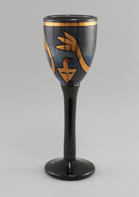 POKAL, glas, Ulrica Hydman-Vallien, Kosta Boda, 1900-talets fjärde kvartal.