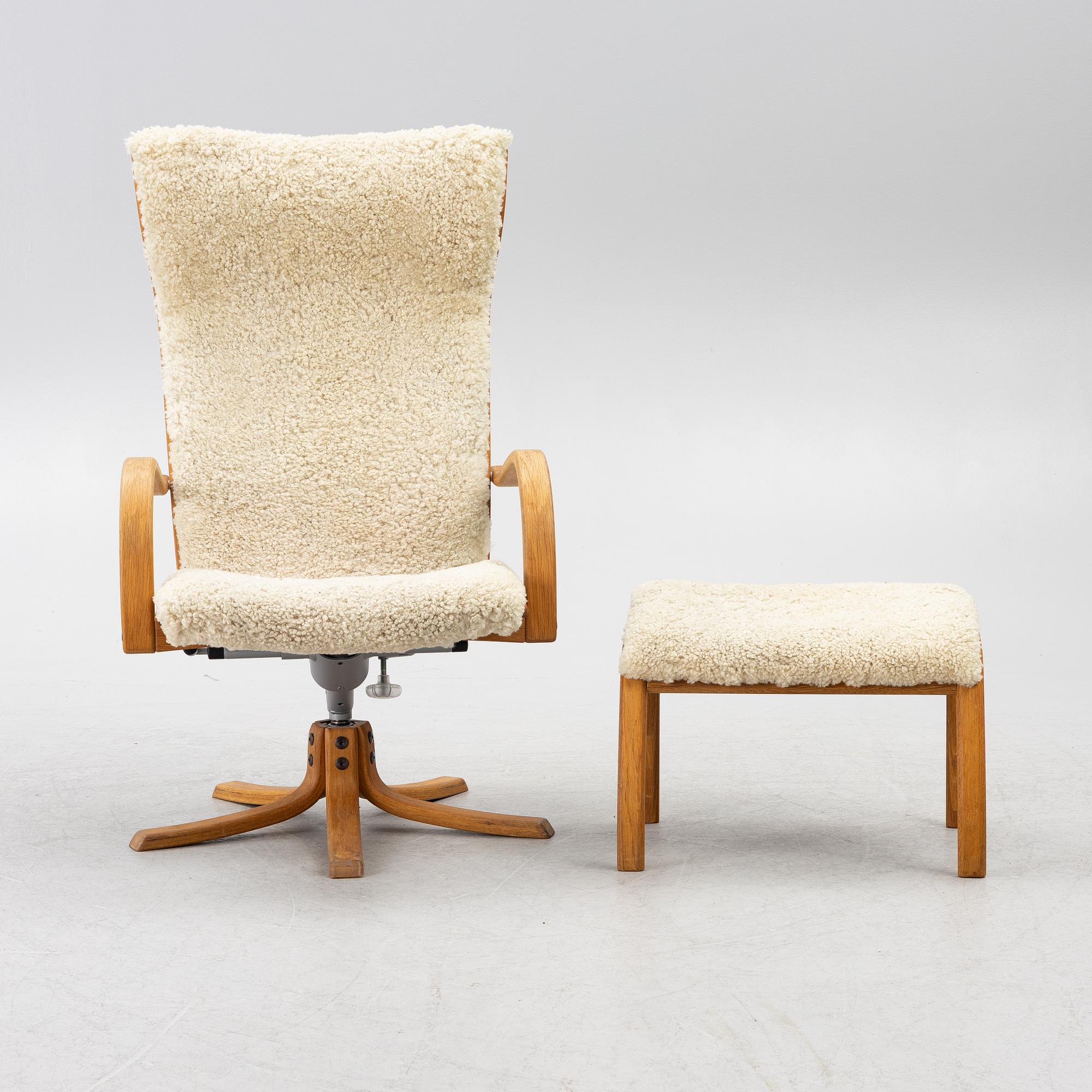 Jan Ekström, fåtölj med fotpall, "Gazell", Conform.