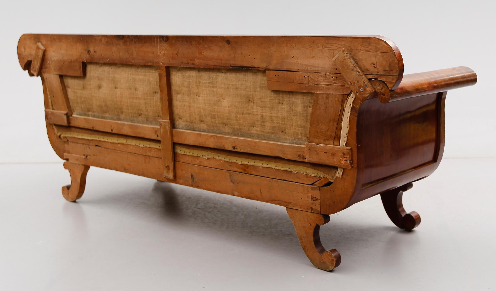SOFFA, senempire, 1800-talets mitt.