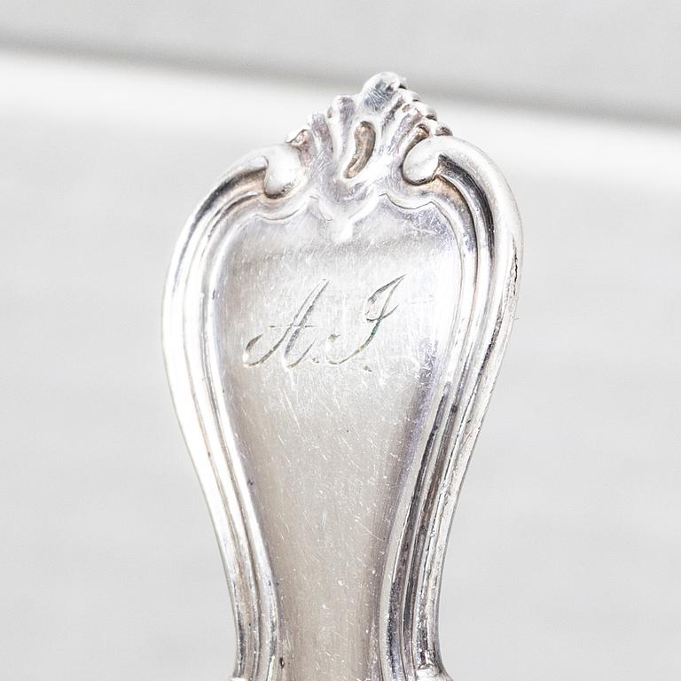 Bestickuppsättning, 79 delar, silver, modell "Olga", bl a JO Zetterström, Göteborg 1881.