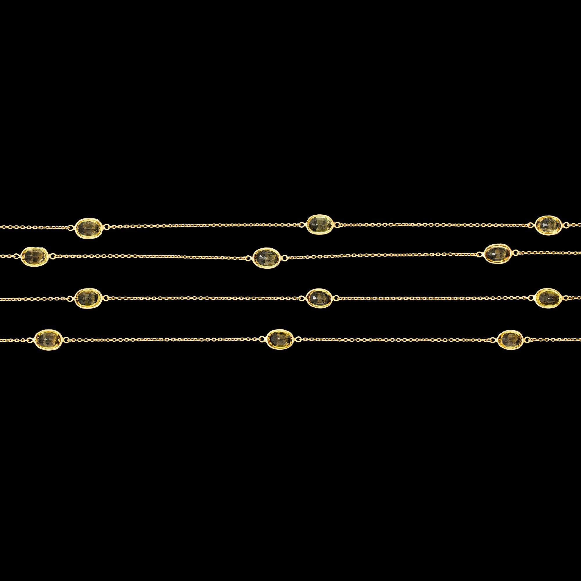 A long yellow sapphire necklace, tot. 31.77 cts.