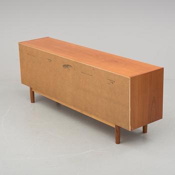 SIDEBOARD, "Trio", Nils Jonsson, Troeds, 1900-talets andra hälft.