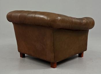 FÅTÖLJ, Chesterfieldmodell, 1900-tal.