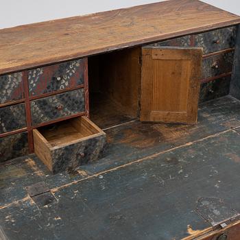 A painted Swedish sectrataire, 18th/19th Century.