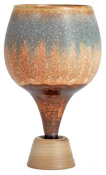 433. A Wilhelm Kåge 'Farsta terra spirea' stoneware vase, Gustavsberg studio 1957.