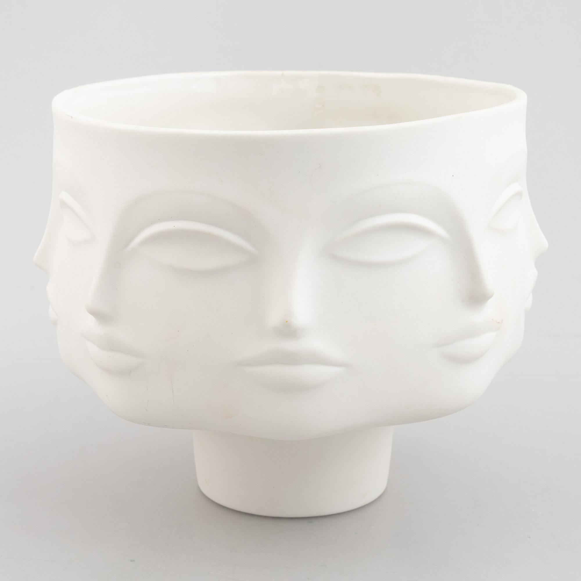 Jonathan Adler, vas, "Dora Maar", Muse Collection.