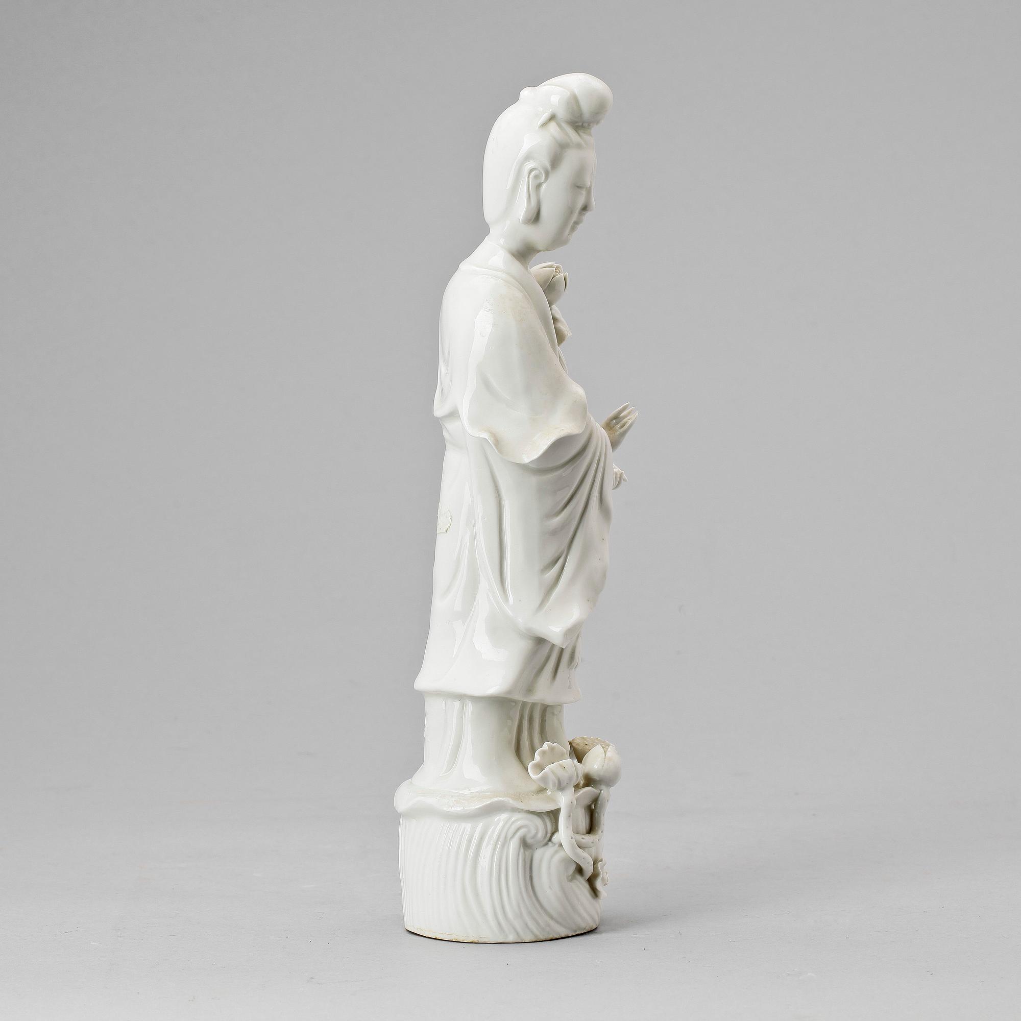 FIGURIN, blanc de chine, 1900-talets första hälft.