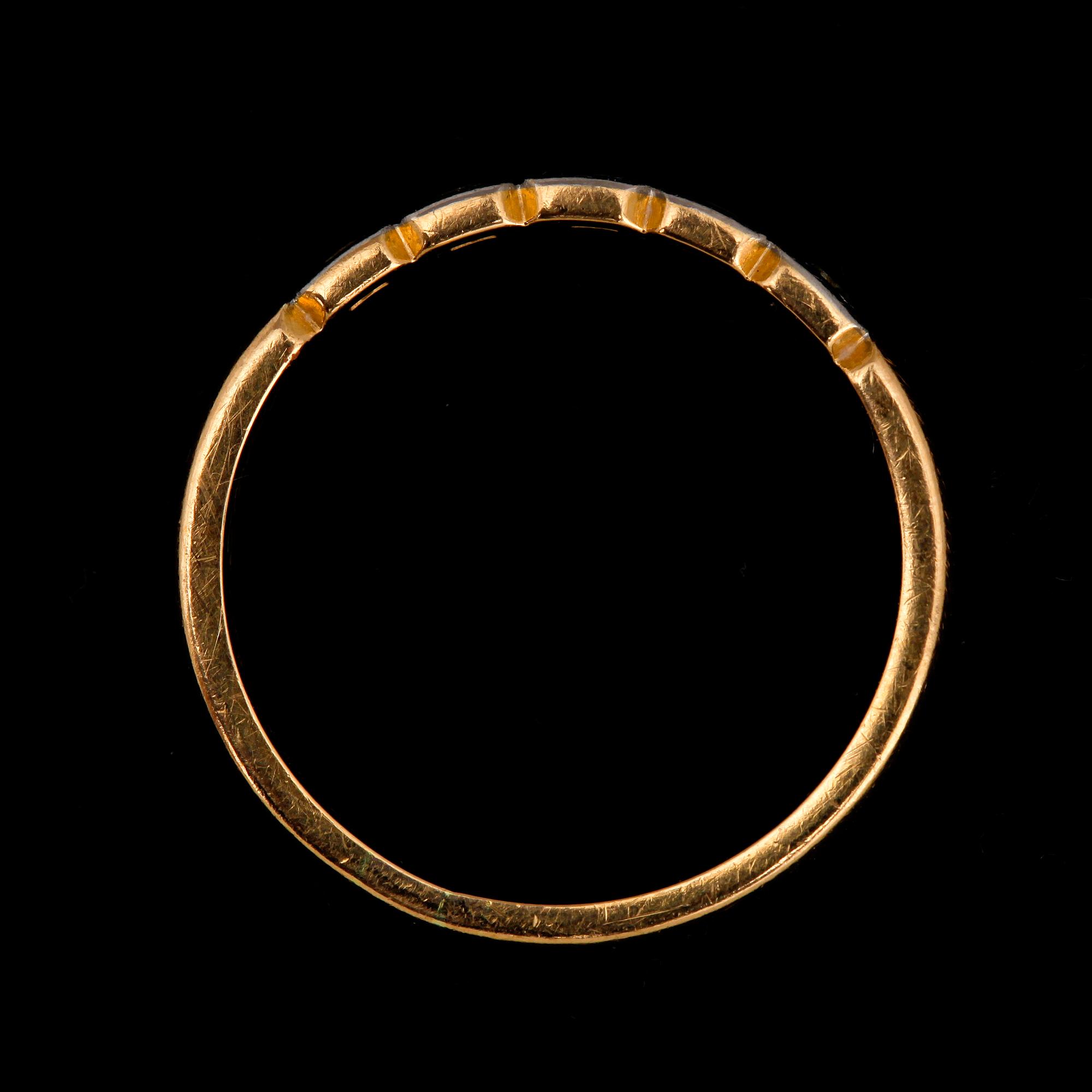 RINGAR, 2 st, 18k guld bla med antikslipade diamanter. Tot.vikt 6g.