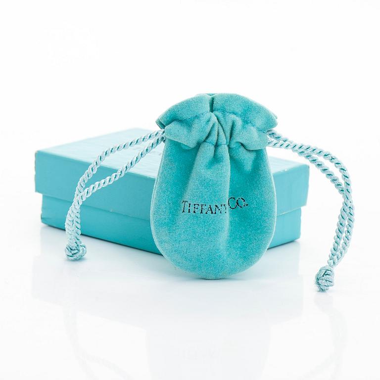 Tiffany, Elsa Peretti, an 18K gold 'Starfish' necklace.