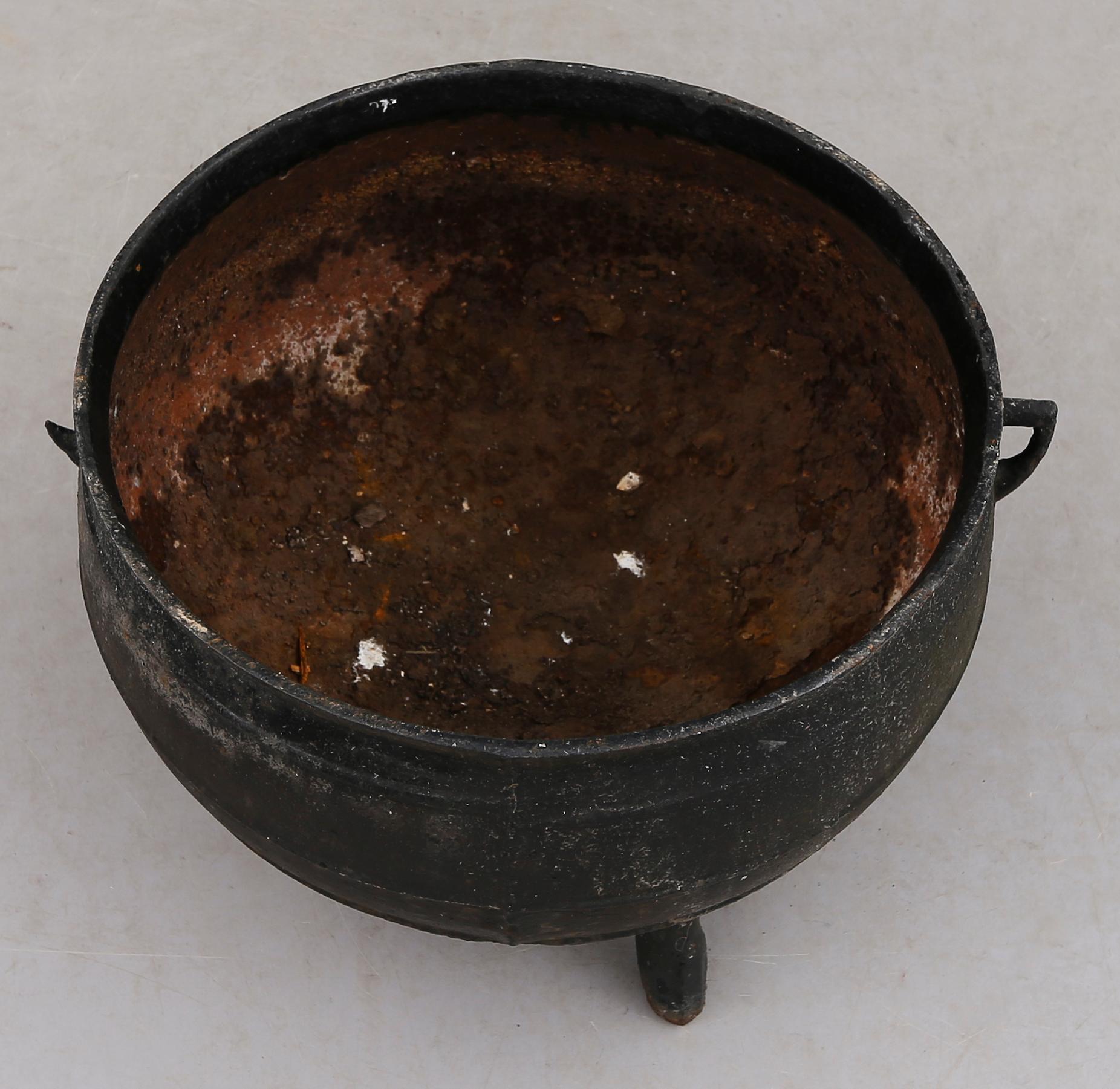 GRYTA, gjutjärn, 1800-tal.