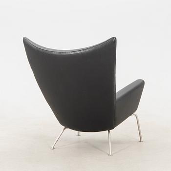 Hans J. Wegner, fåtölj, modell "CH445, Wing Chair", Carl Hansen & Søn, Danmark.