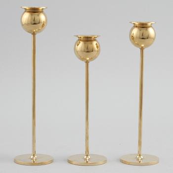 LJUSSTAKAR, 3 st, mässing, Pierre Forsell, Skultuna, 1900-talets andra hälft.