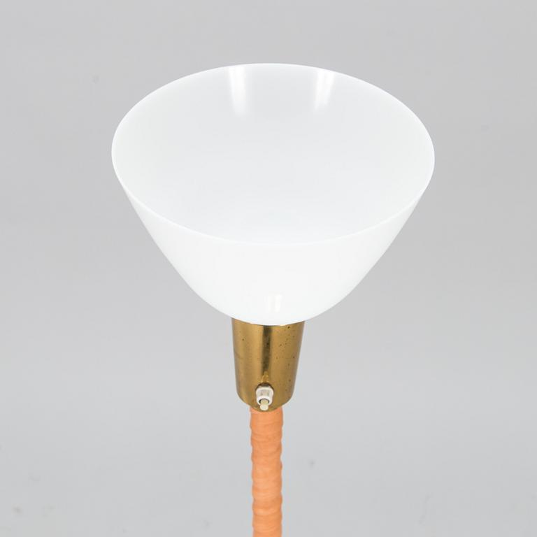 Lisa Johansson-Pape, golvalmpa, Orno, 1900-talets mitt.