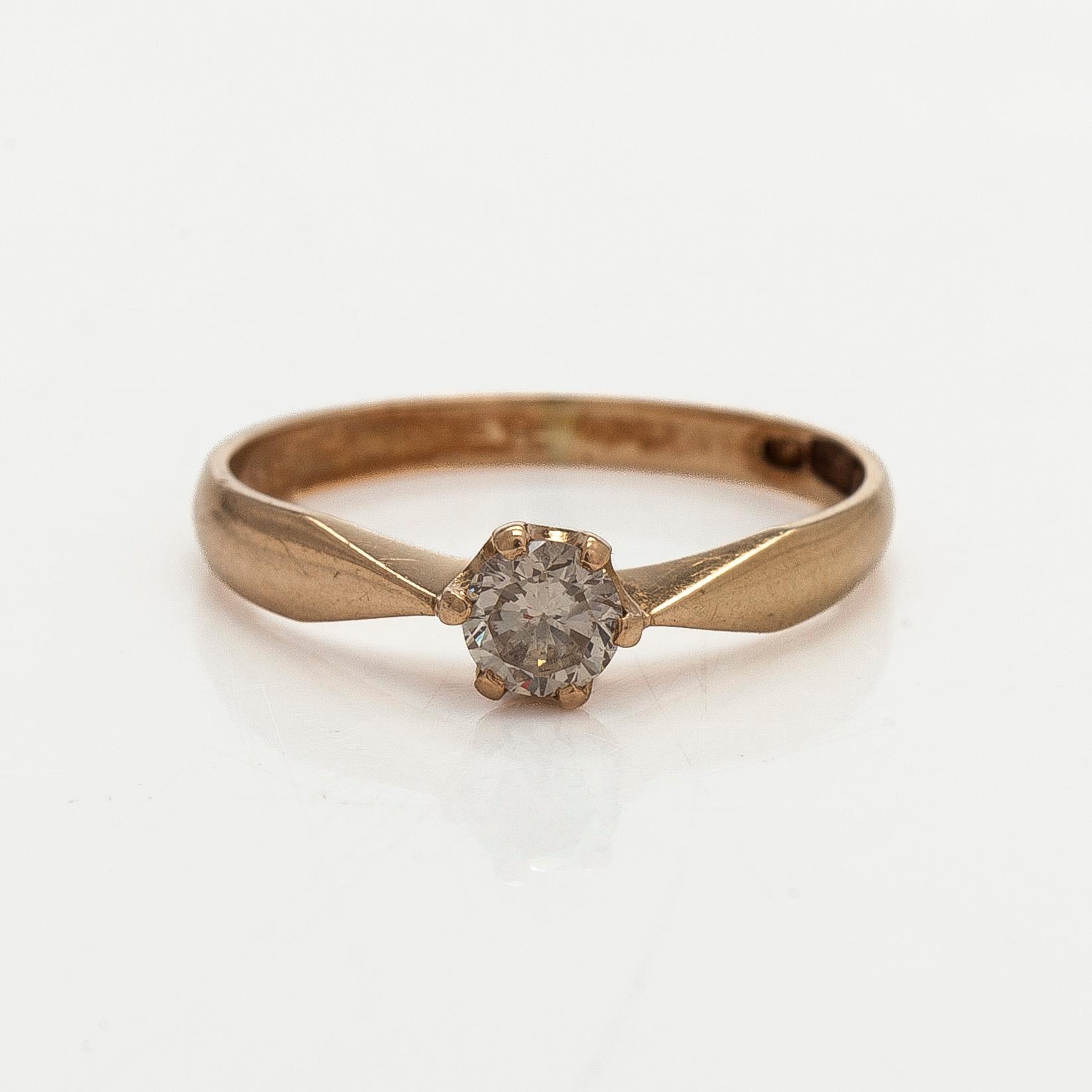 Ring, brilliant cut diamond 0.29 ct, 14K gold, 1992.