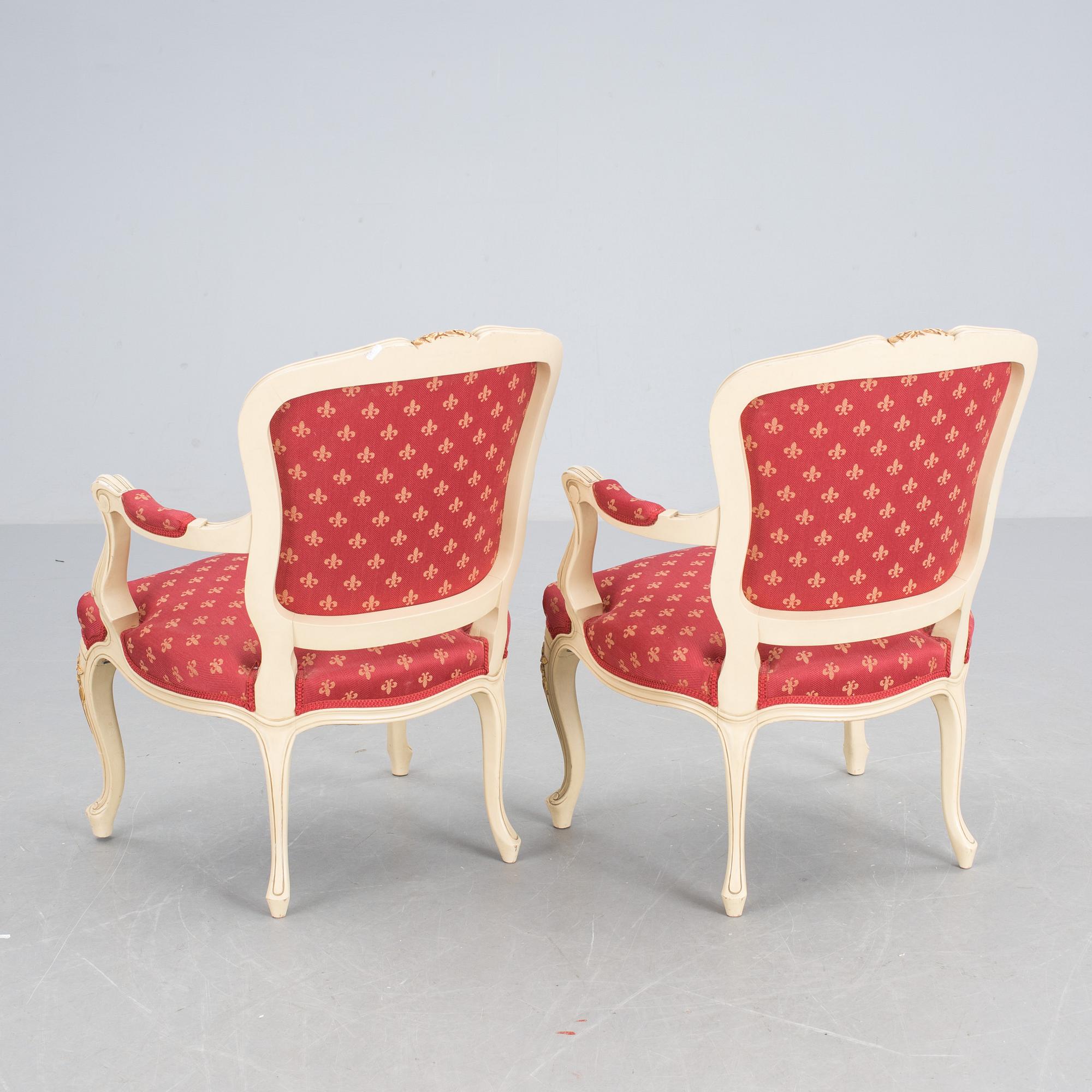 KARMSTOLAR, ett par, rokokostil, 1900-talets senare del.