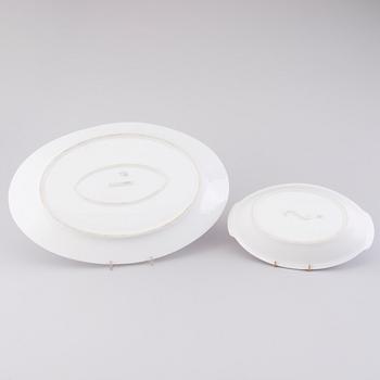A 70-pcs set of dinnerware and for coffee, Arabia Finland 1932-1949.