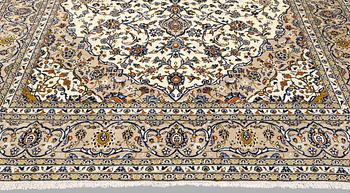 Matta, Keshan, ca 390 x 295 cm.