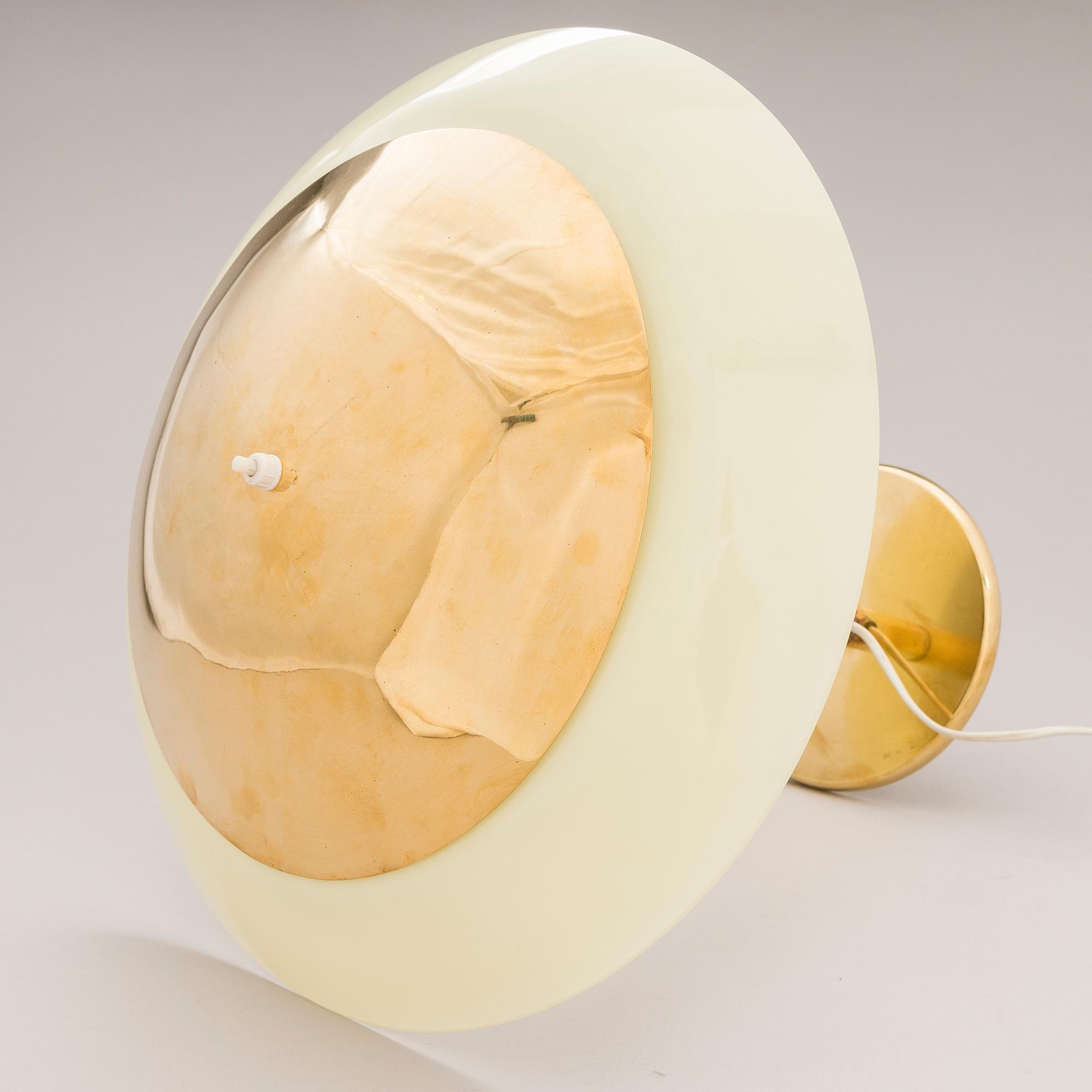 PAAVO TYNELL, a mid 20th century' 5061' table lamp for Taito.