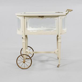 MONTERSKÅP, tidigt 1900-tal.