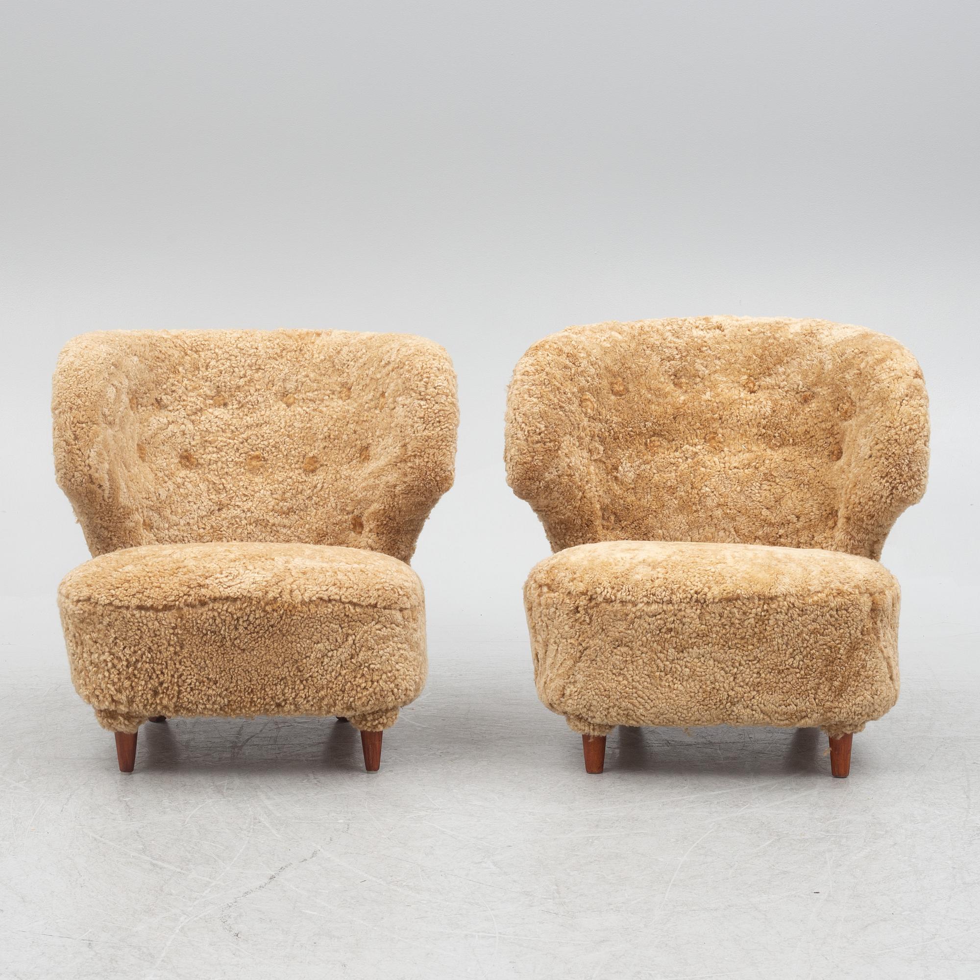 Armchairs, a pair, Swedish modern, mid-20th century.