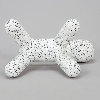 Eero Aarnio, "Puppy Dalmatian", Me Too Collection, Magis Italia, 2005.