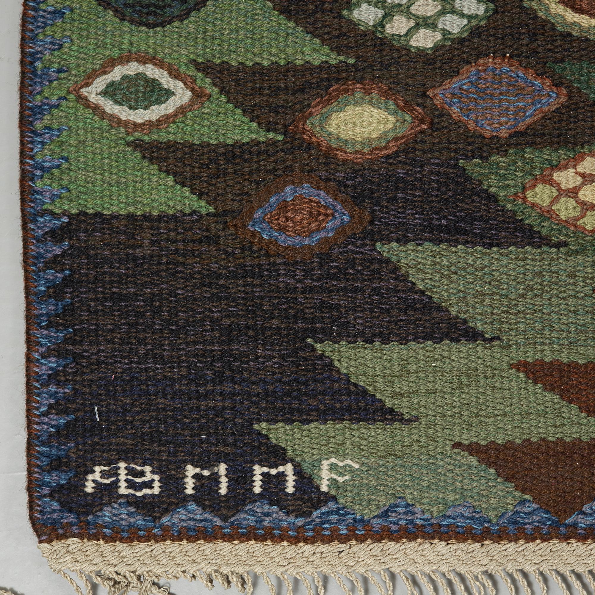 BARBRO NILSSON, matta, gobelängteknik, 289,5 x 238,5 cm, "Tånga brun och grön", signerad AB MMF BN.