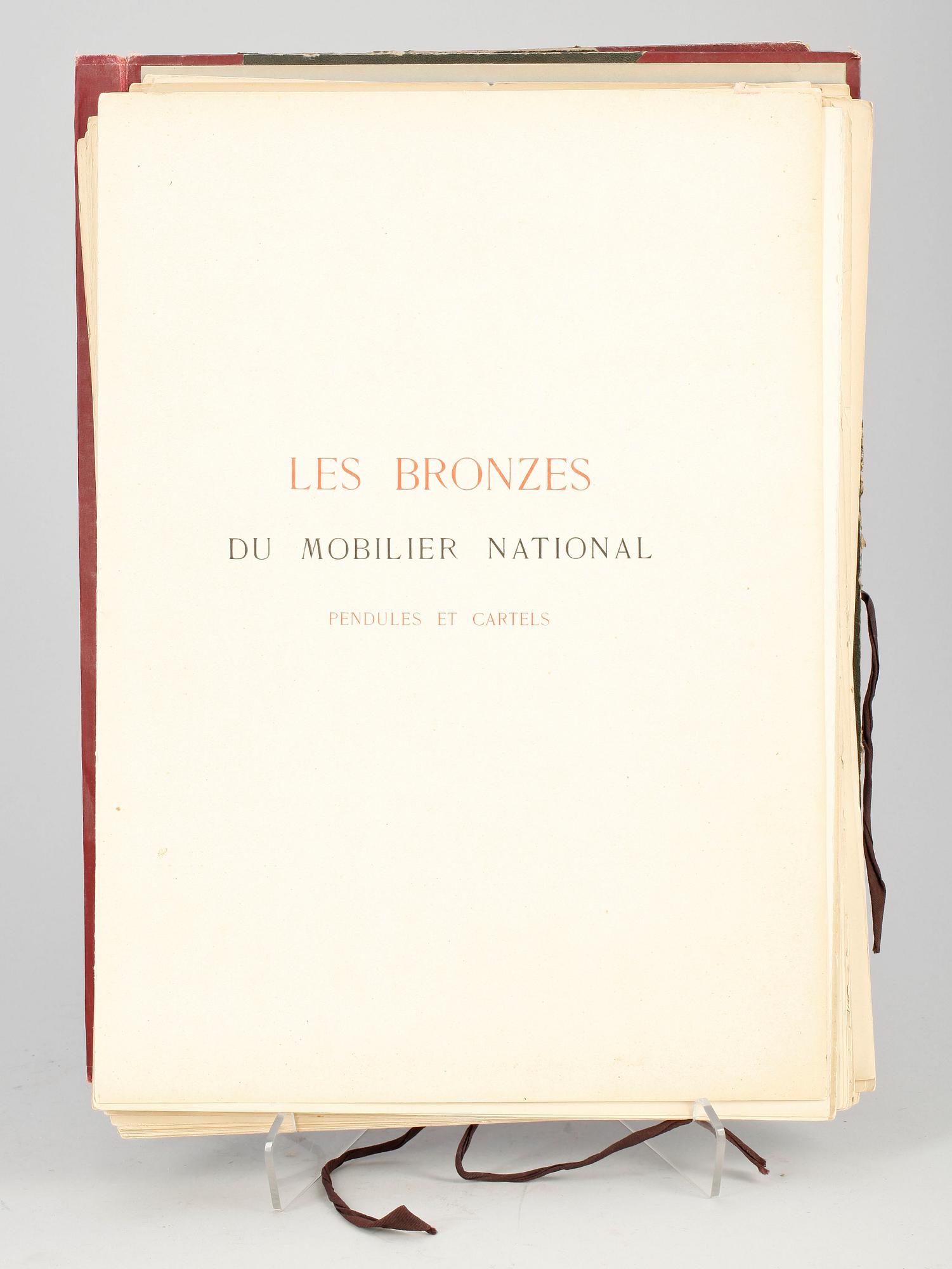BOK I MAPP, "Les Bronzes du mobilier national Pendules et cartels", E. Dumonthier, Paris. Numr 104/400.