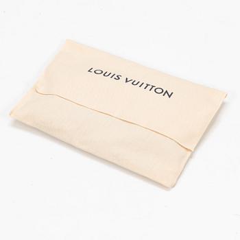 Louis Vuitton,  "Tribute to Squares", huvi.