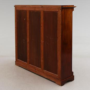 BOKHYLLA, tidigt 1900-tal.