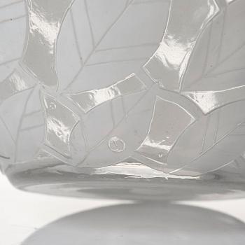 Sven Erik Skawonius, a cameo glass vase, Kosta, Sweden, 1940s, model 182.