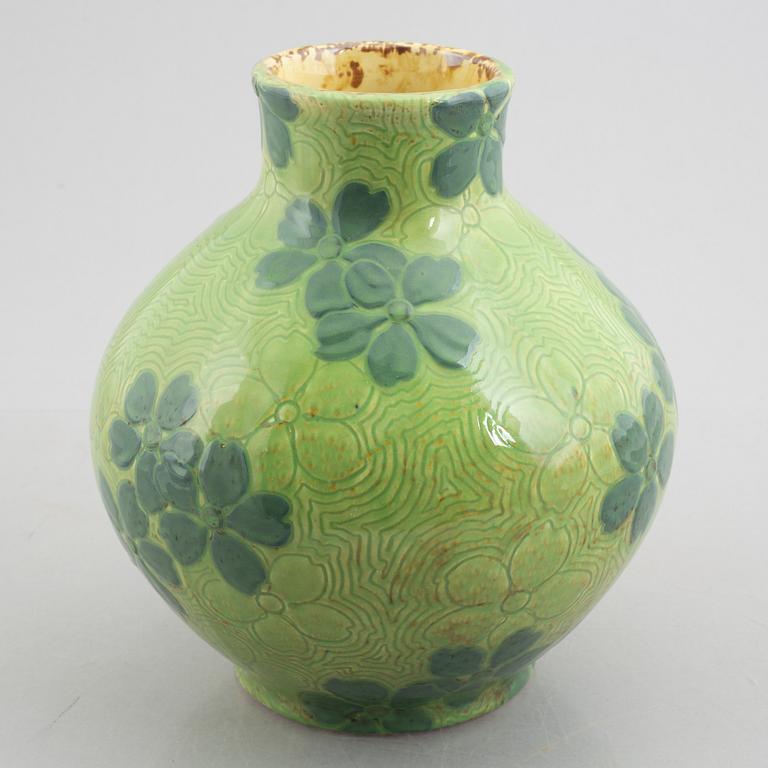 Gunnar Wennerberg, a 'Sgrafitto' creamware vase from Gustavsberg, dated 1907.