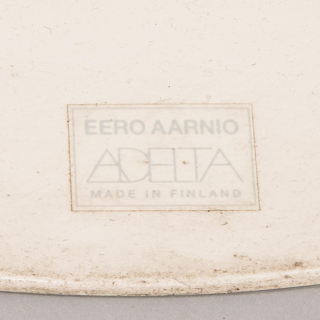 Eero Aarnio, "Pallotuoli", Adelta, 1980-luvun loppu.