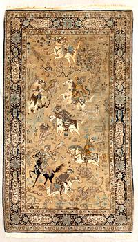 Rug, Isfahan part silk semi-antique, approx. 273x163 cm.