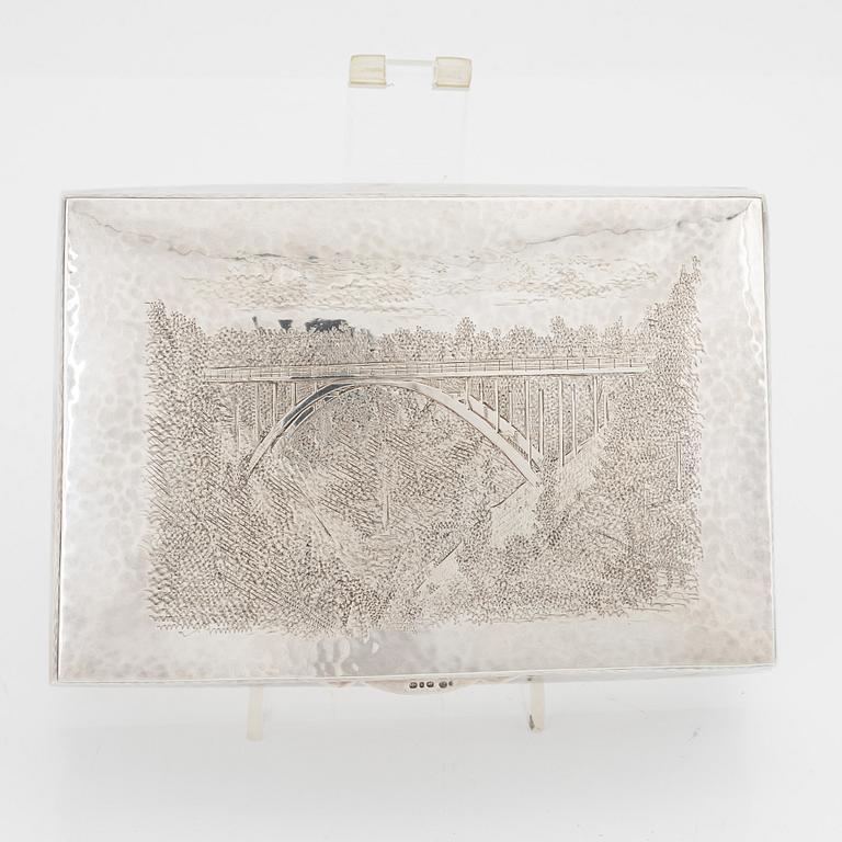 A Norwegian silver box, bearing the mark of David Andersen, Oslo, Norway, first half of the 20th Century.