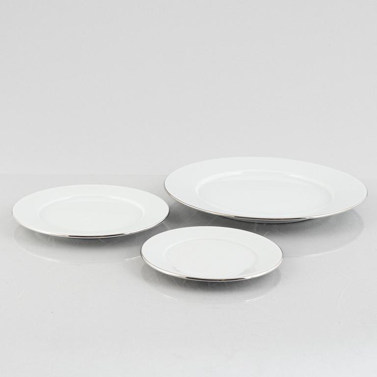 Jonas Bohlin, dinner service, 114 pieces, porcelain, "Corona", Rörstrand.