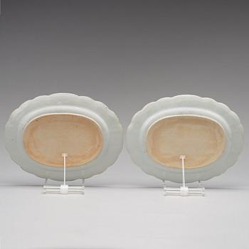 A pair of purple camaieu and bianco sopra bianco serving dishes, Qing dynasty, Qianlong (1736-95).